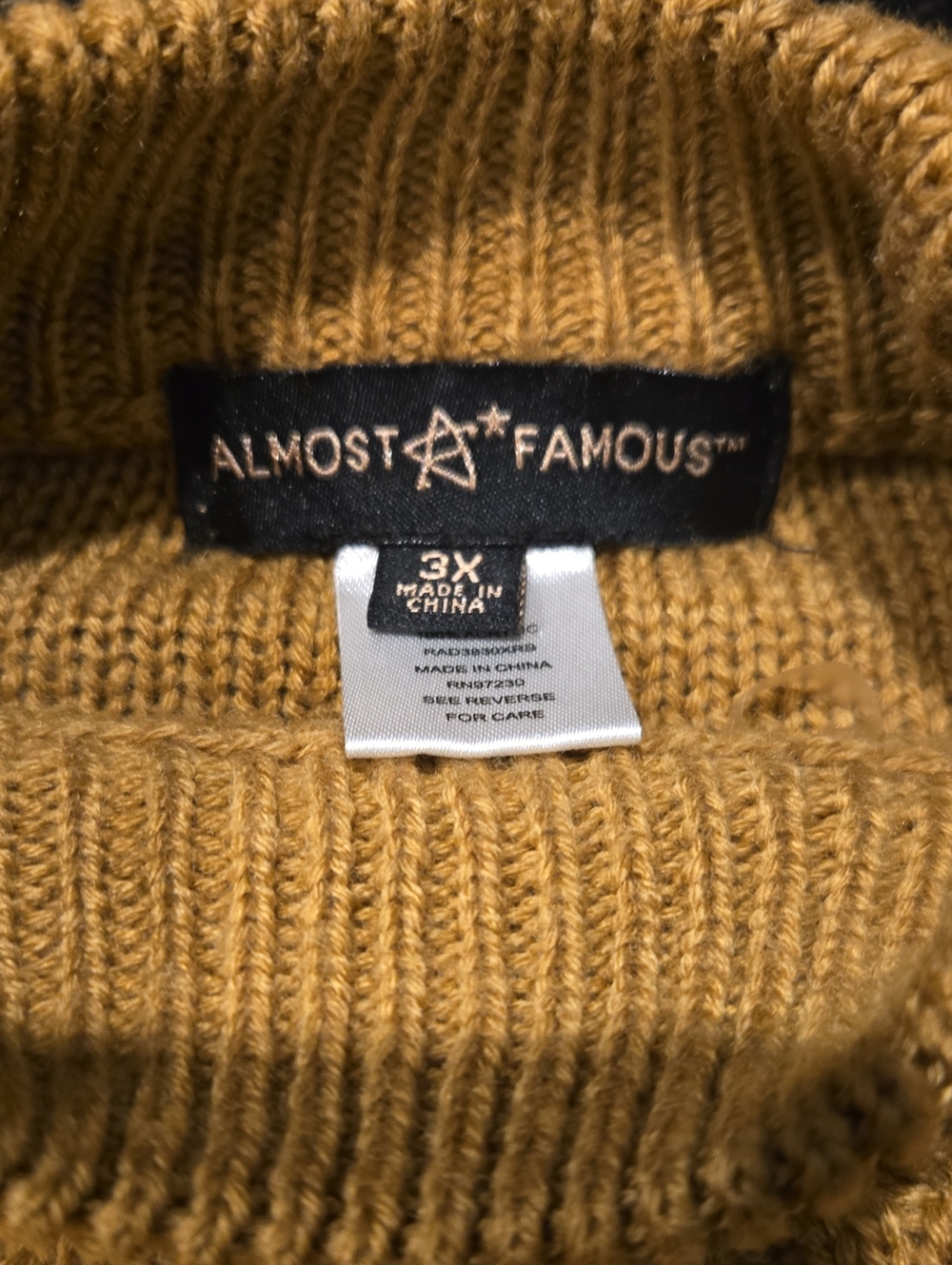 Almost Famous Mustard Cable-Knit Open-Back And Front Sweater - Picture 4 of 8